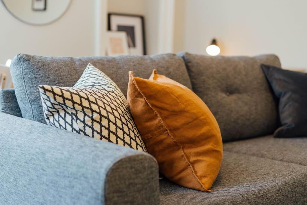 Stylish - Free Parking Apartment Stirling